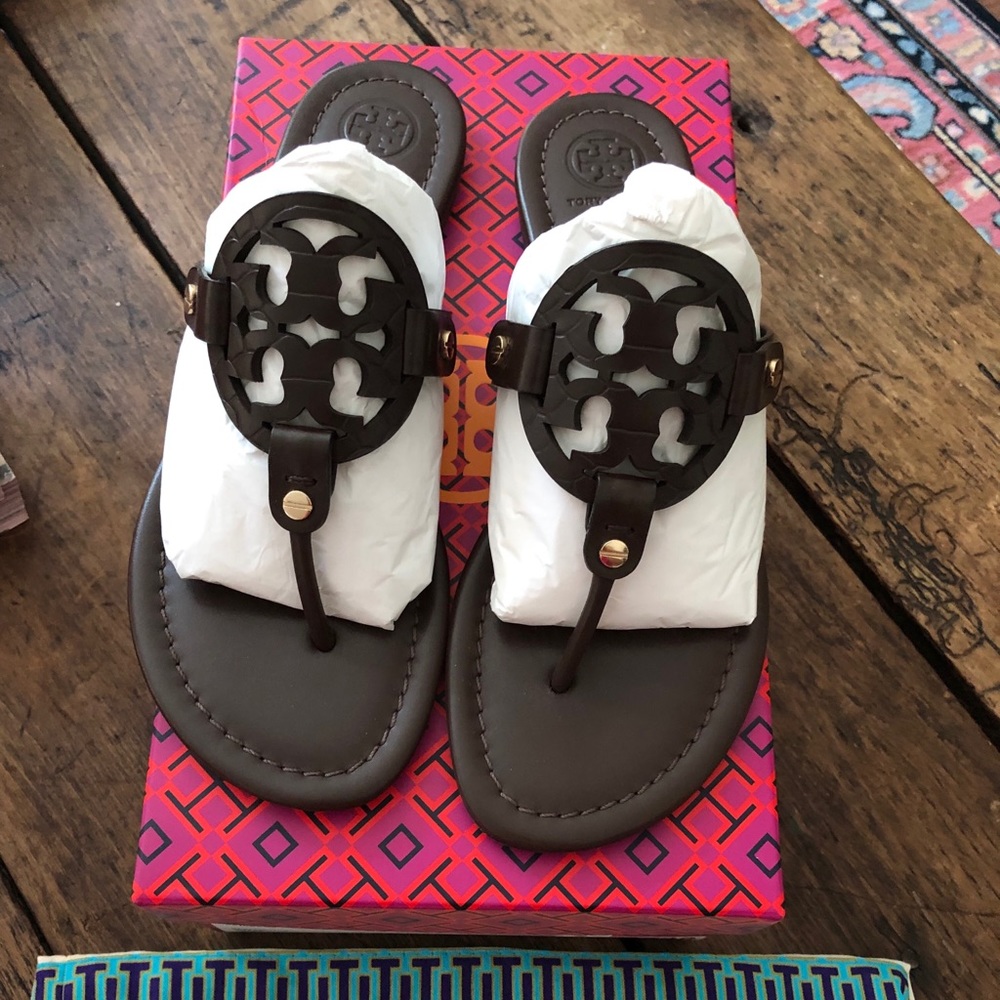 New Tory Burch Miller Sandals Snake Print Logo 8.5
